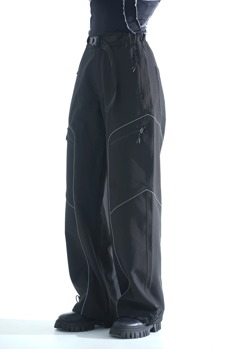 Жіночі карго брюки з нейлону та рефлективним кантом 