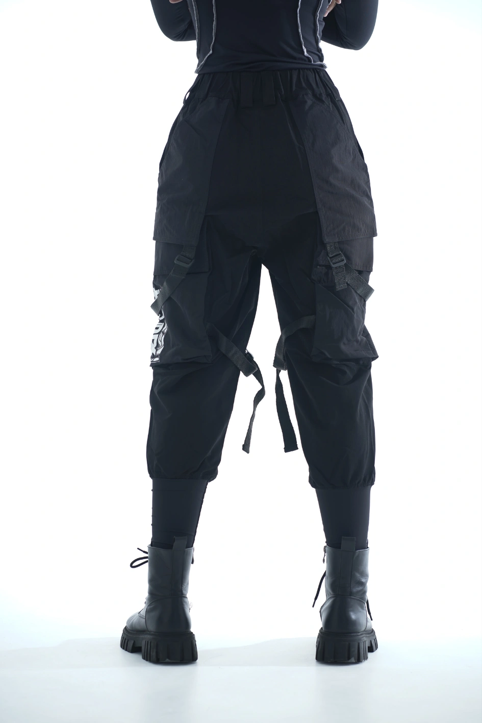 Жіночі карго штани з принтами 