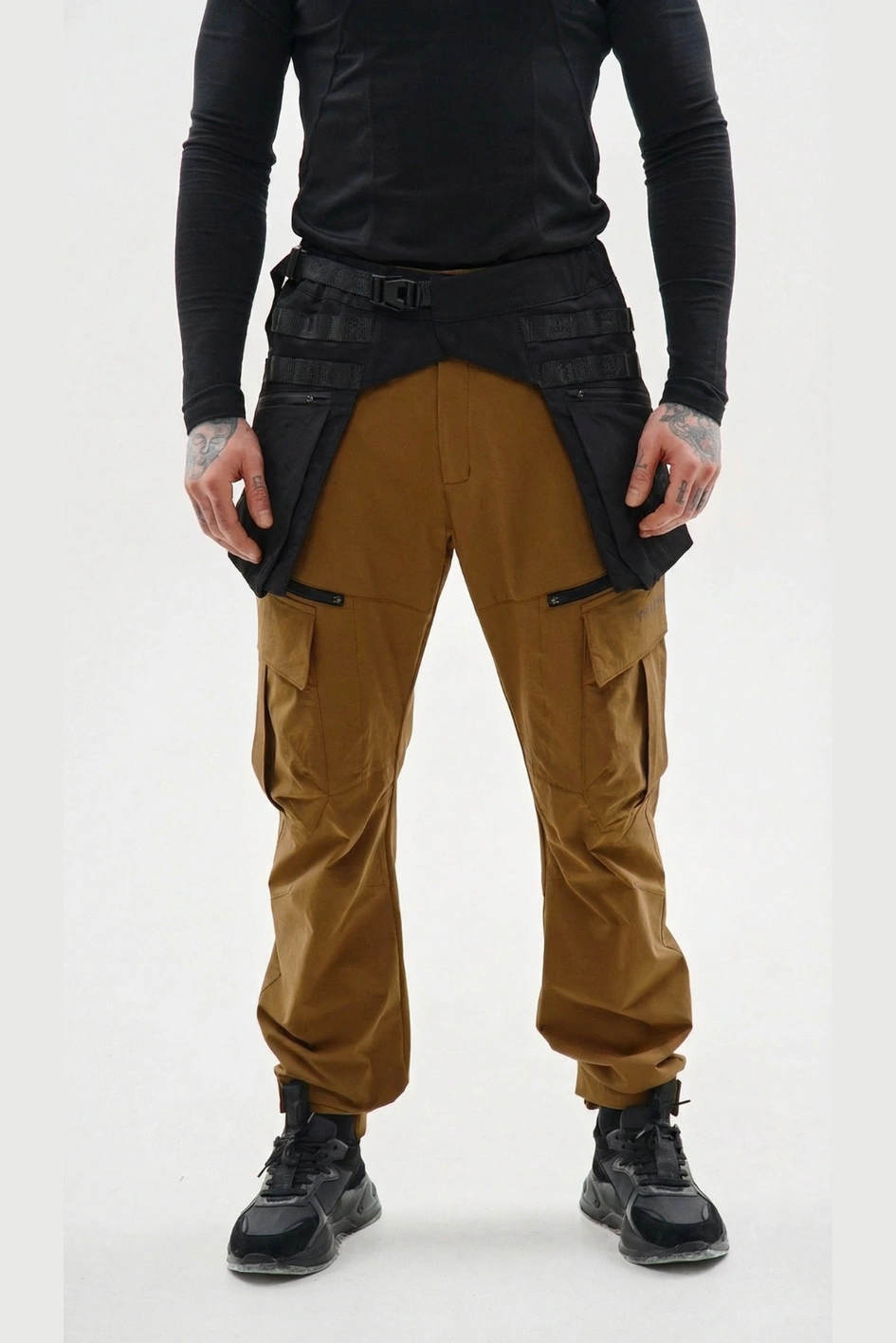 Накладний пояс з нейлону з кишенями на блискавках Накладний пояс з нейлону з кишенями на блискавках