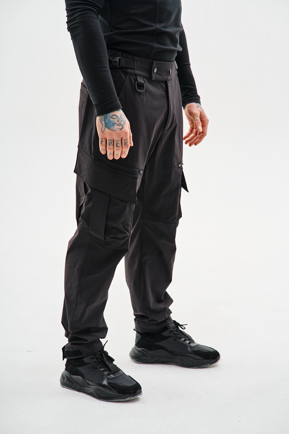 Карго штани прямого крою з нейлону 